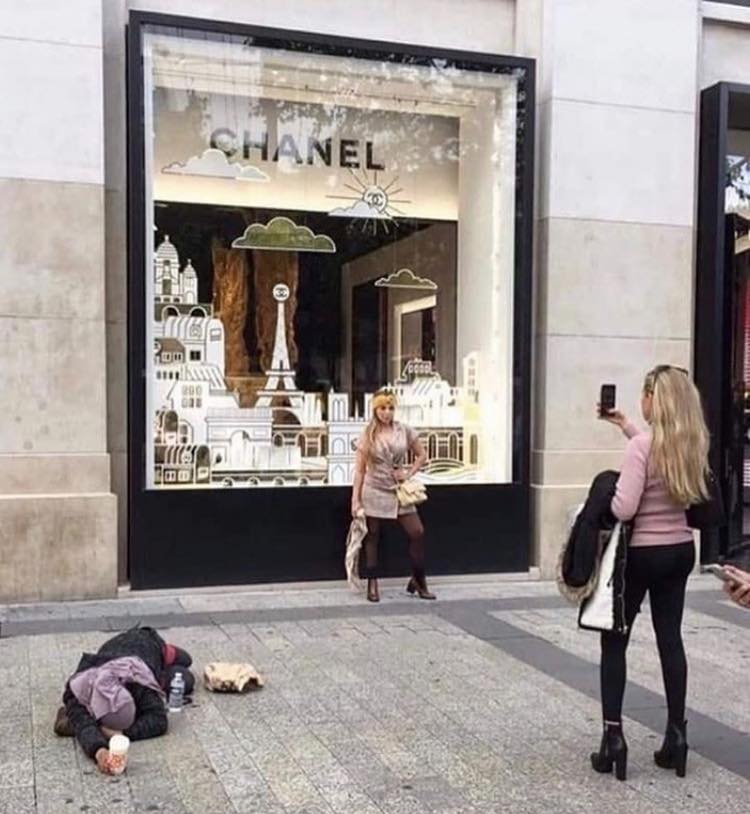 Chanel, homeless